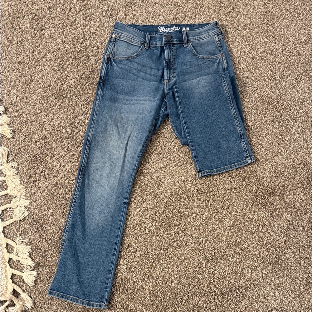 Wrangler Men's Classic Indigo Straight Jeans